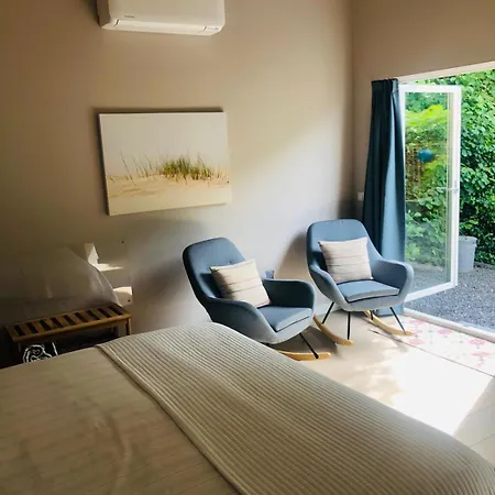 Sea Soon Bed & Breakfast *